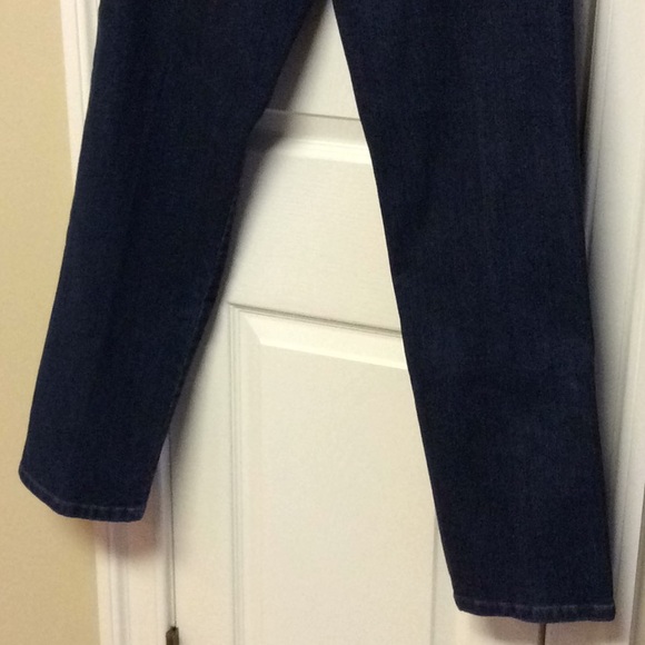 Gloria Vanderbilt jeans - Picture 5 of 8